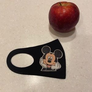 FACE MASK MICKEY MOUSE”